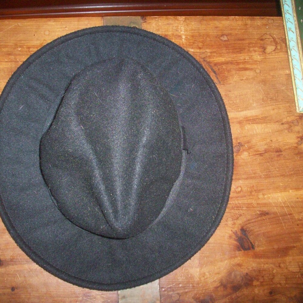 Angela & William Fedora Hat Black Felt Polyester Dapper Classic Packable m/L